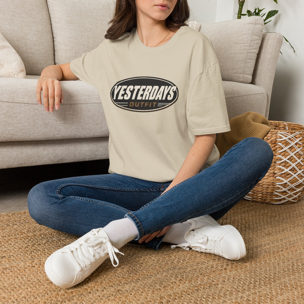 Yesterdays Outfit logo T-Shirt | Vintage oval graphic tee