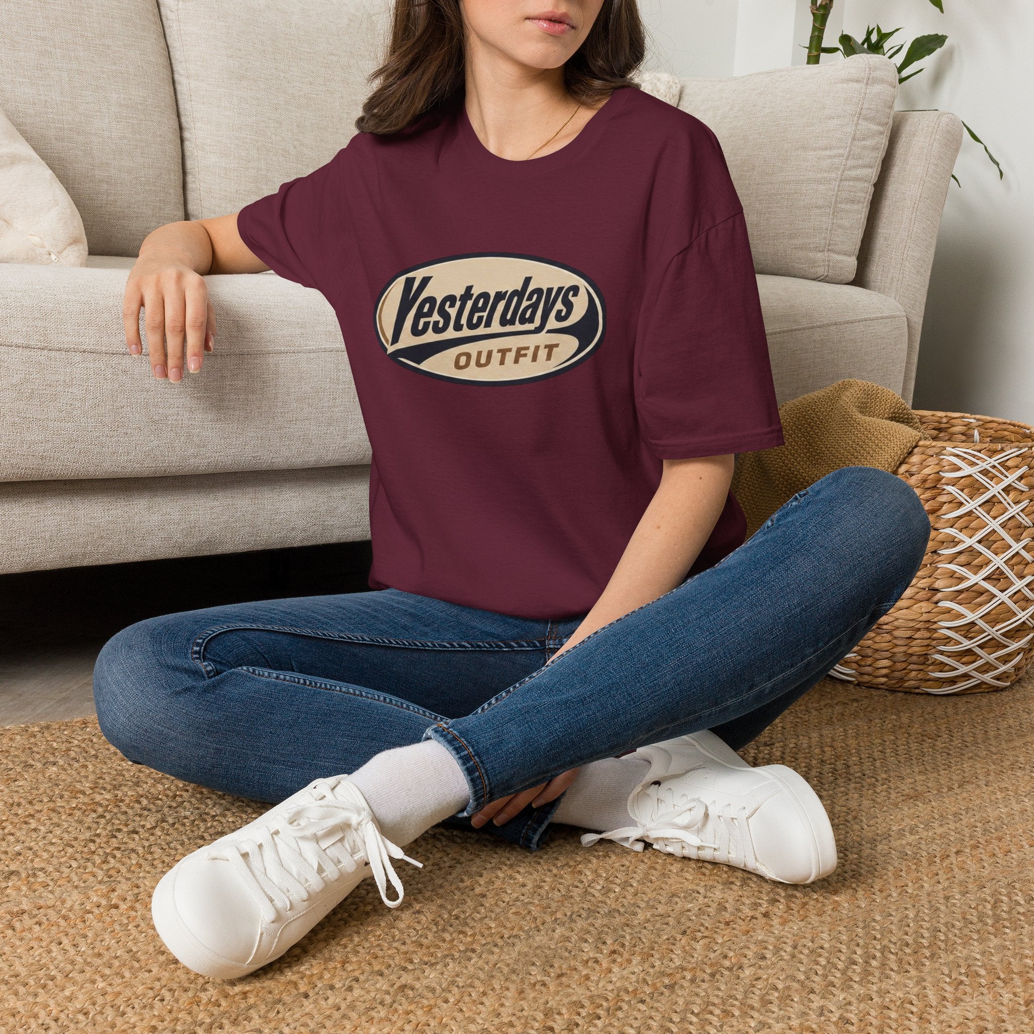 Yesterdays Outfit logo T-Shirt | vintage oval graphic tee