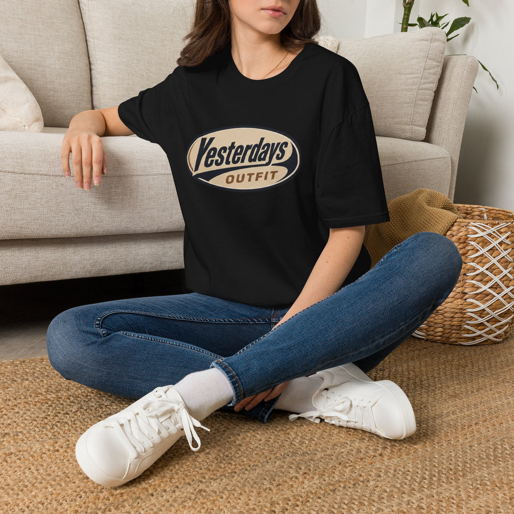 Yesterdays Outfit logo T-Shirt | vintage oval graphic tee
