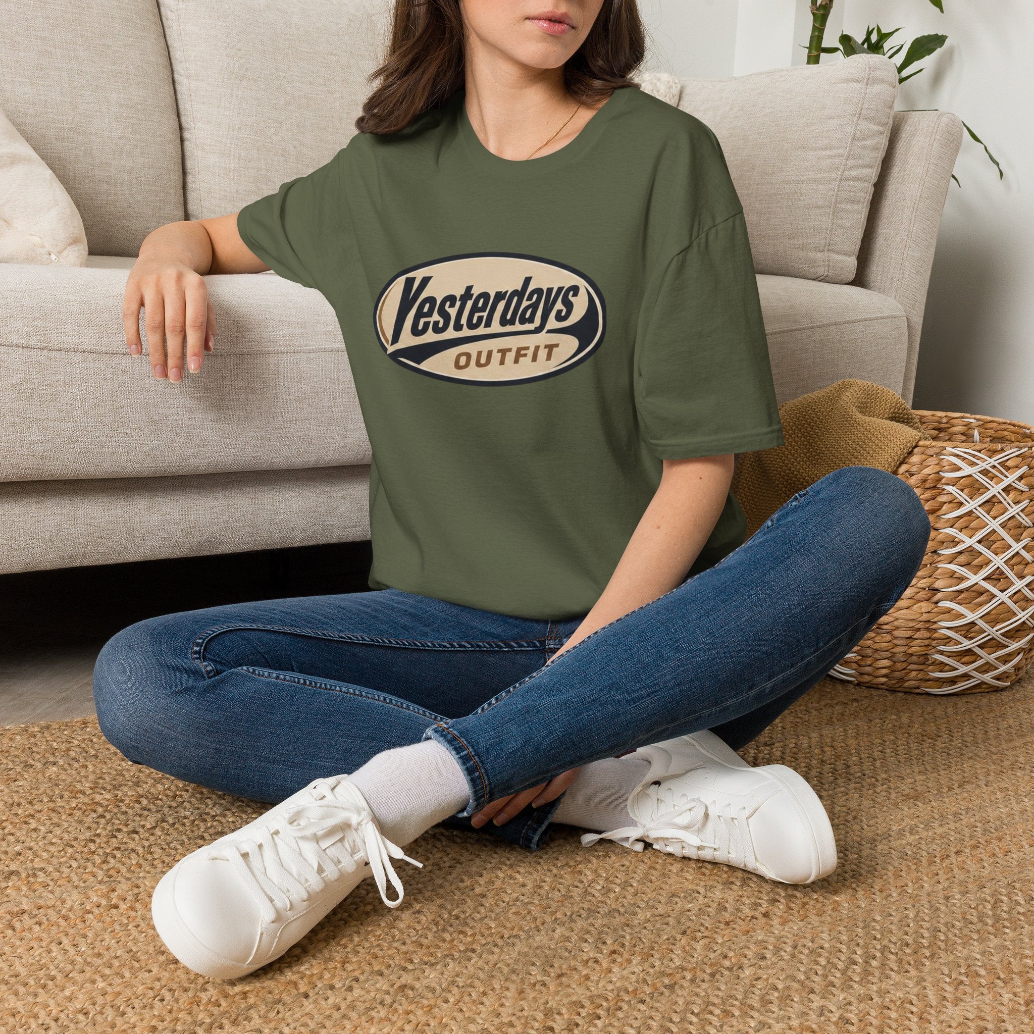 Yesterdays Outfit logo T-Shirt | vintage oval graphic tee