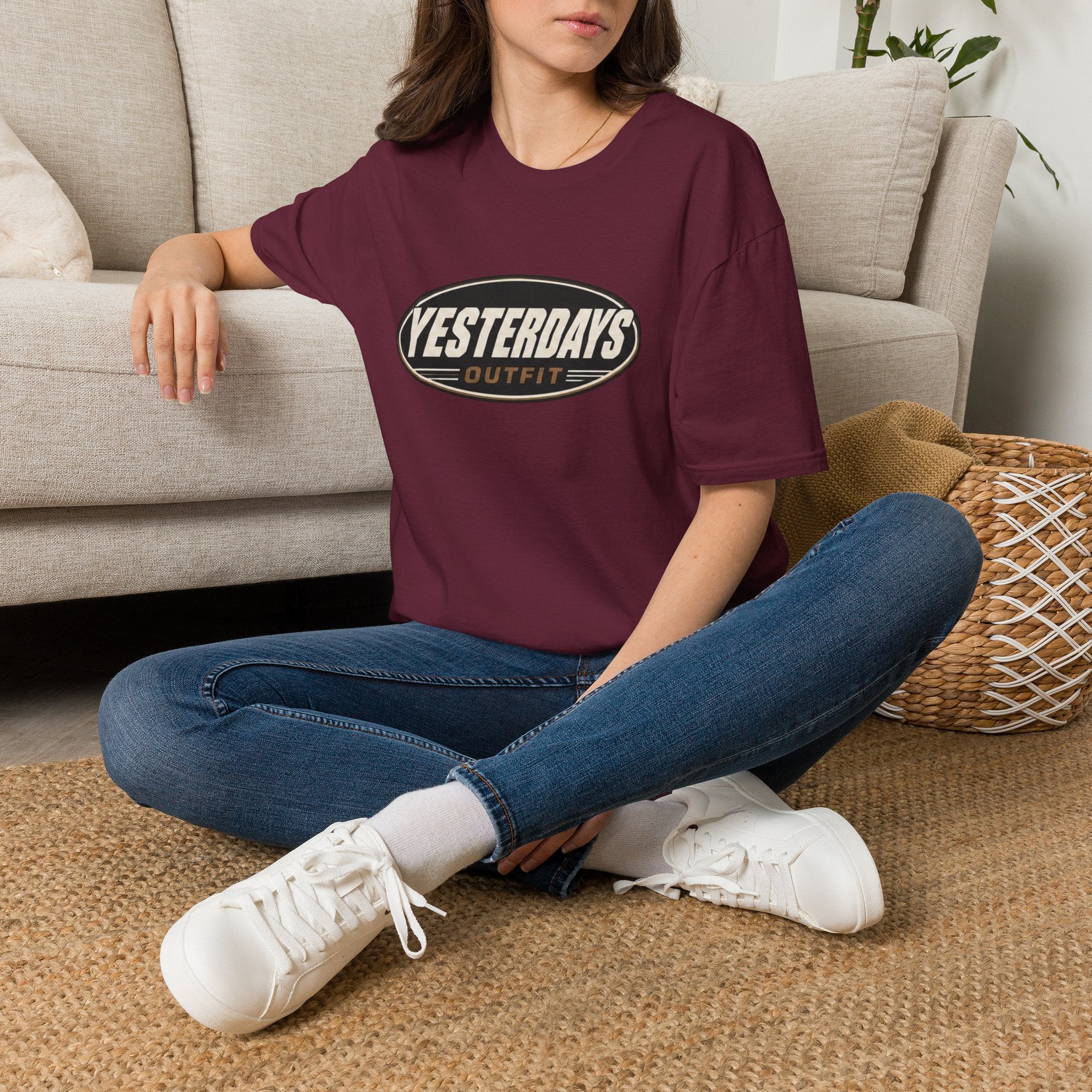Yesterdays Outfit logo T-Shirt | Vintage oval graphic tee