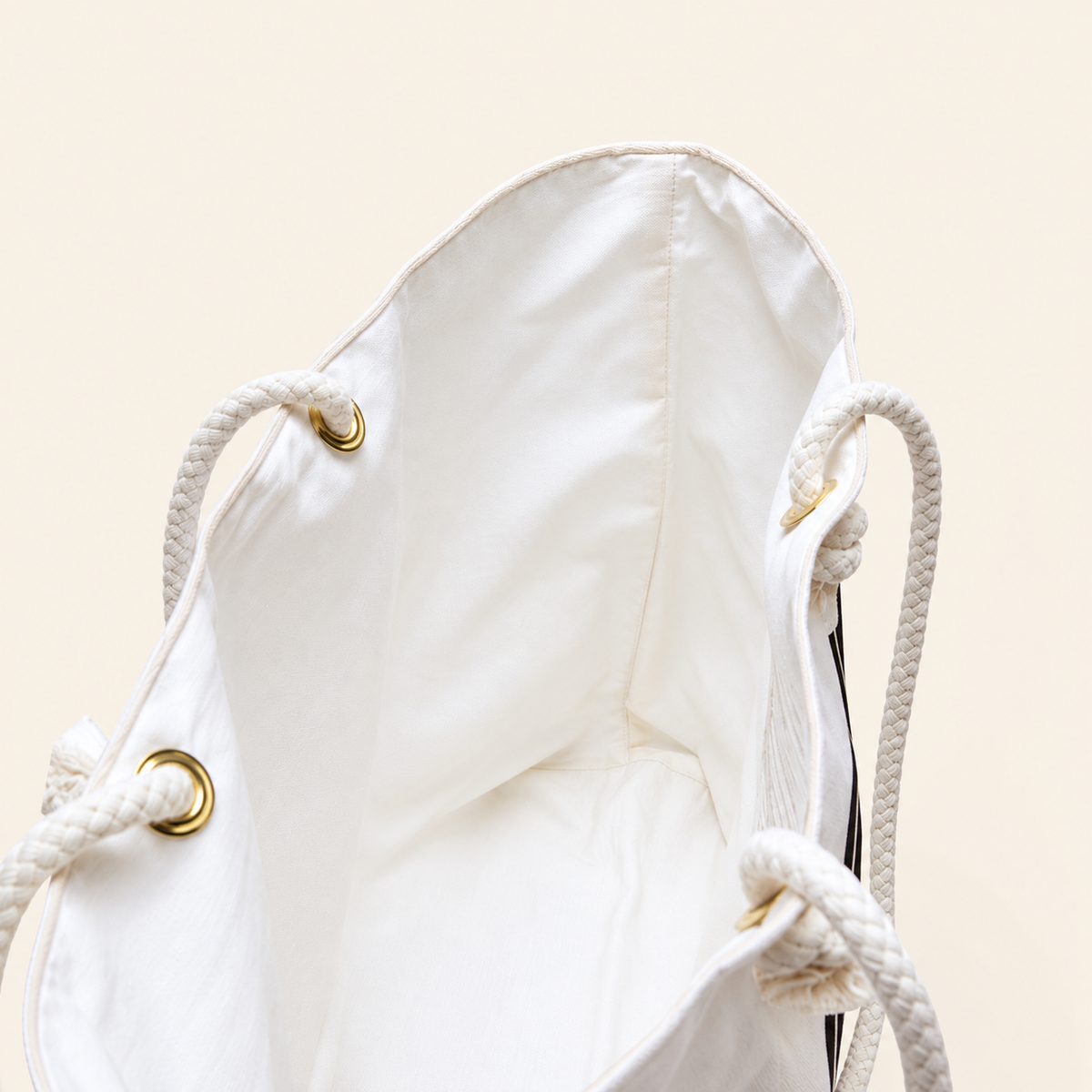 Classic Heritage Getaway Bag - Ecru